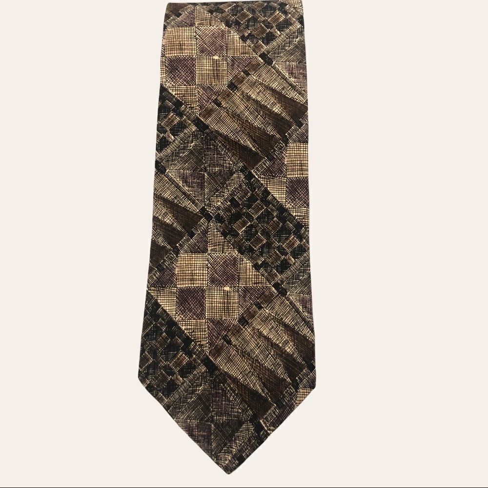 CHEZ ROFFE tie, tans/Brown pattern